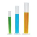 Probeta de polipropileno c/escala en relieve 50 ml crm8008e